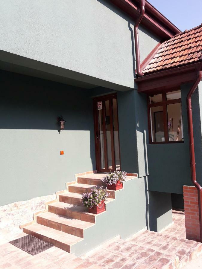 Oravitza Inn Oravita Exteriér fotografie